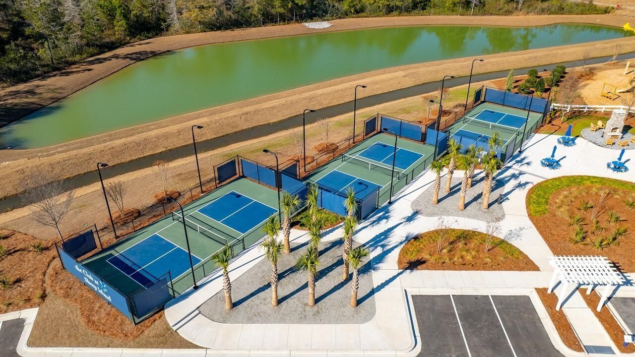 112 Broadstone Drive Photo 15