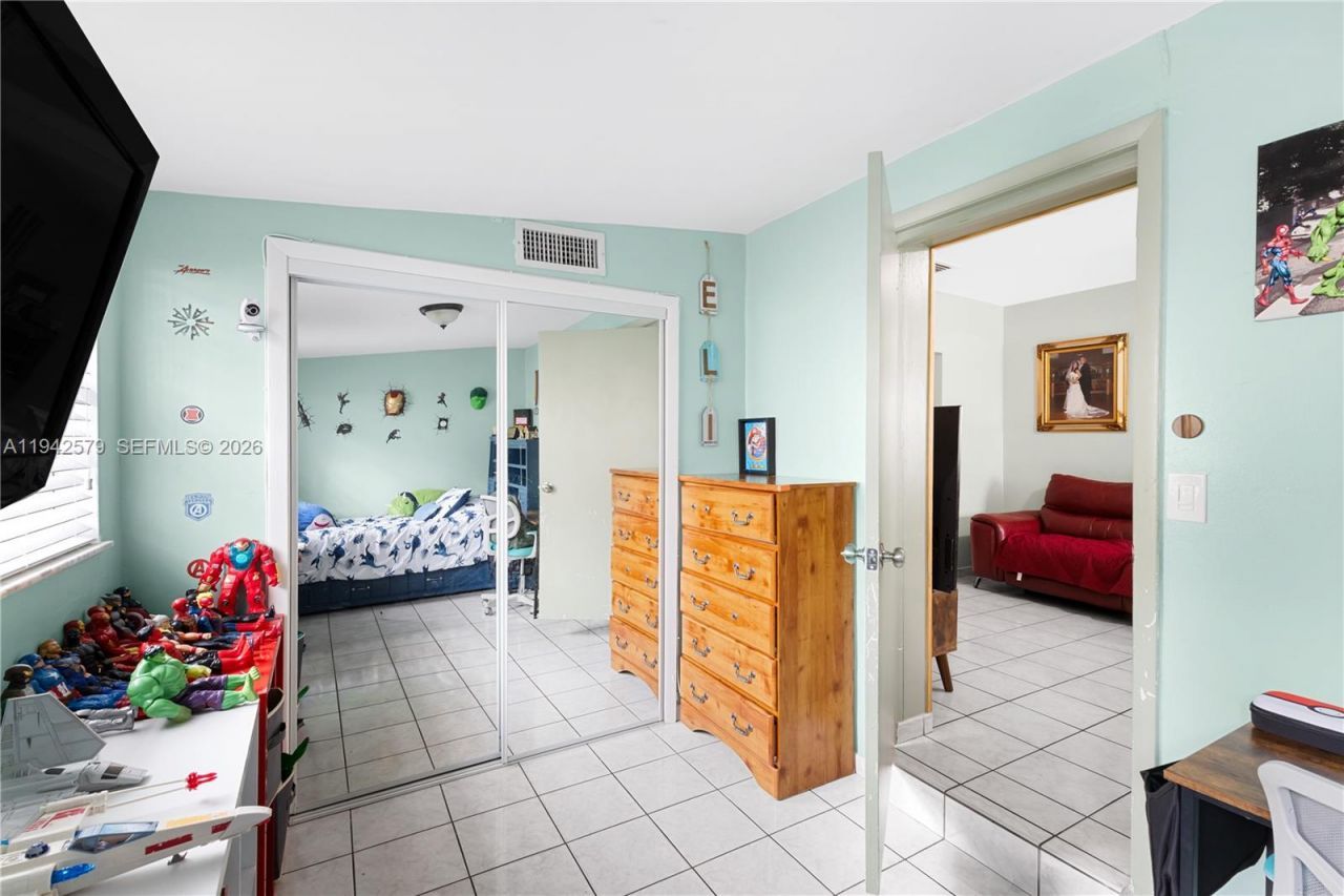 2818 SW 2nd St, Miami, FL 33135 Photo