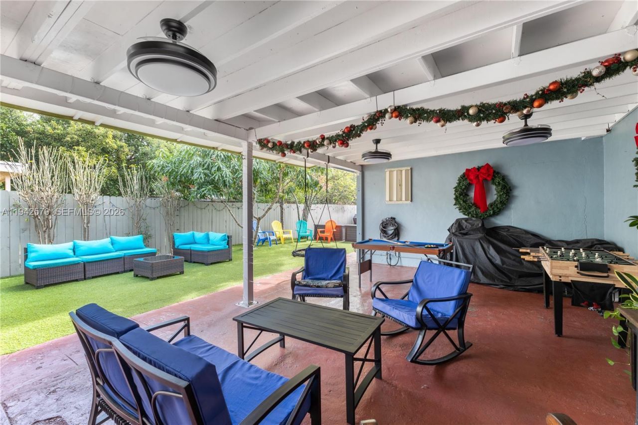 2818 SW 2nd St, Miami, FL 33135 Photo