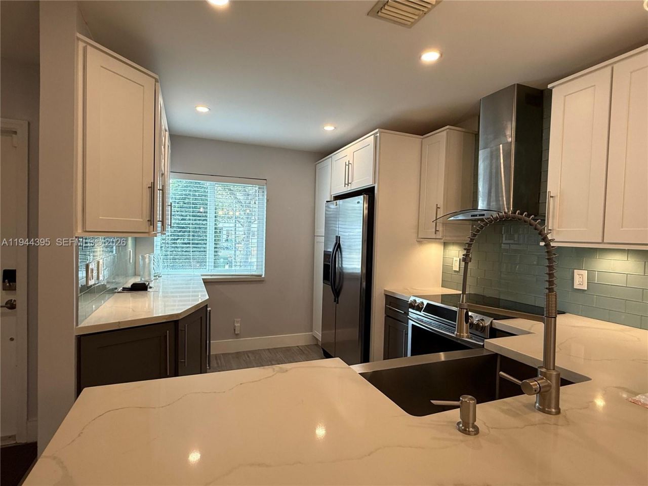 823 NW 208th Ter, Unit 823, Pembroke Pines, FL 33029 Photo