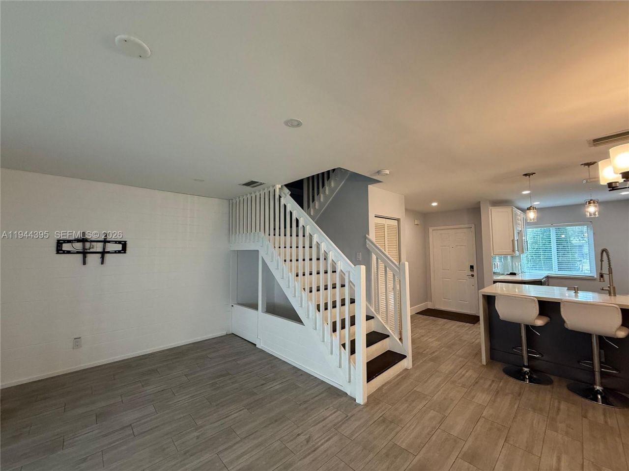 823 NW 208th Ter, Unit 823, Pembroke Pines, FL 33029 Photo