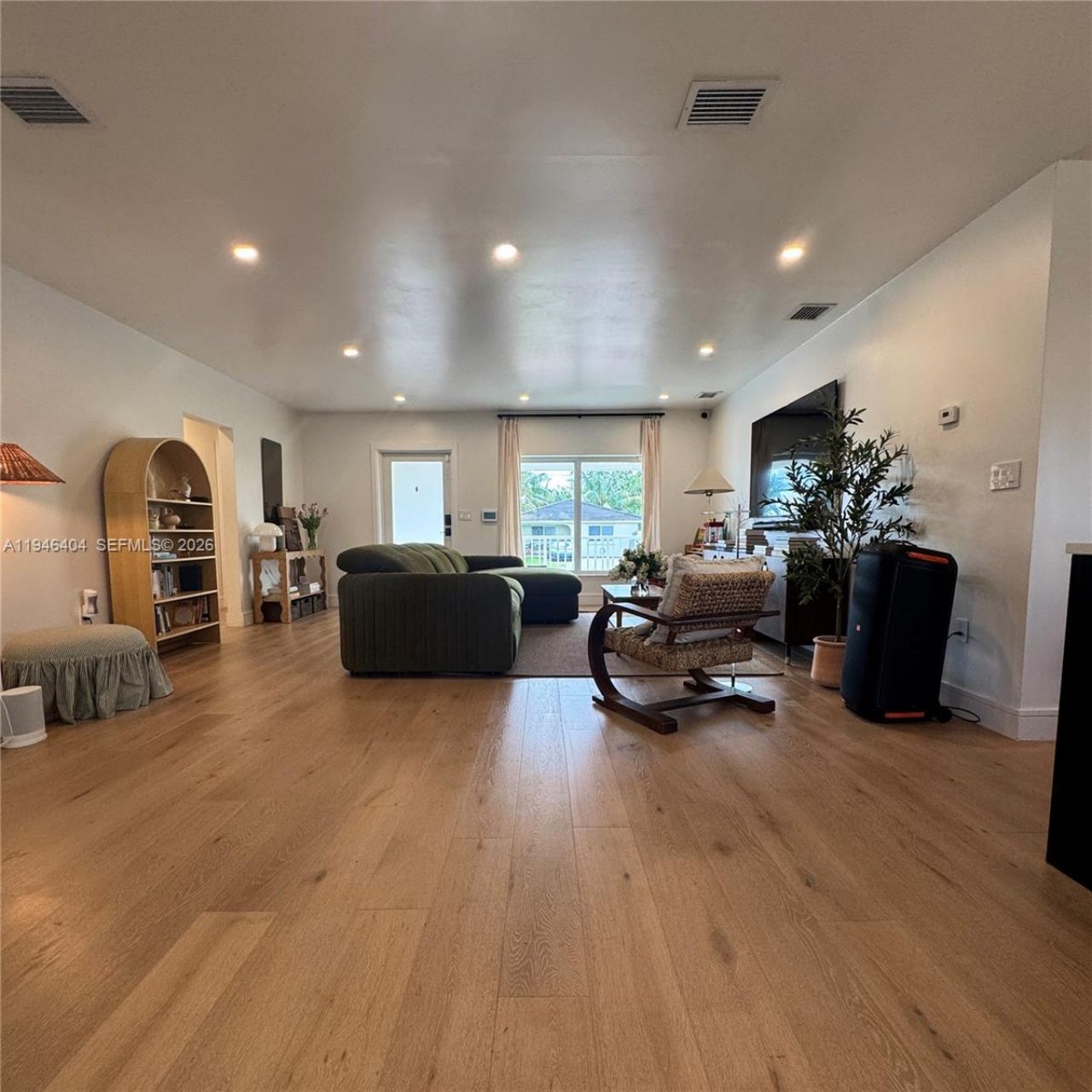 6365 SW 30th St, Miami, FL 33155 Photo