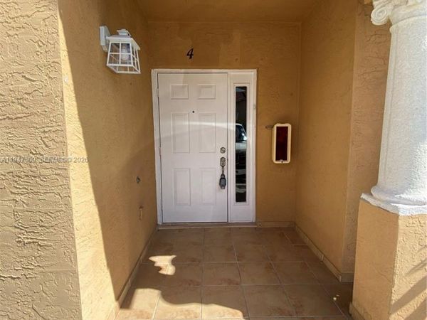 3503 W 76th St, Unit 4, Hialeah, FL 33018