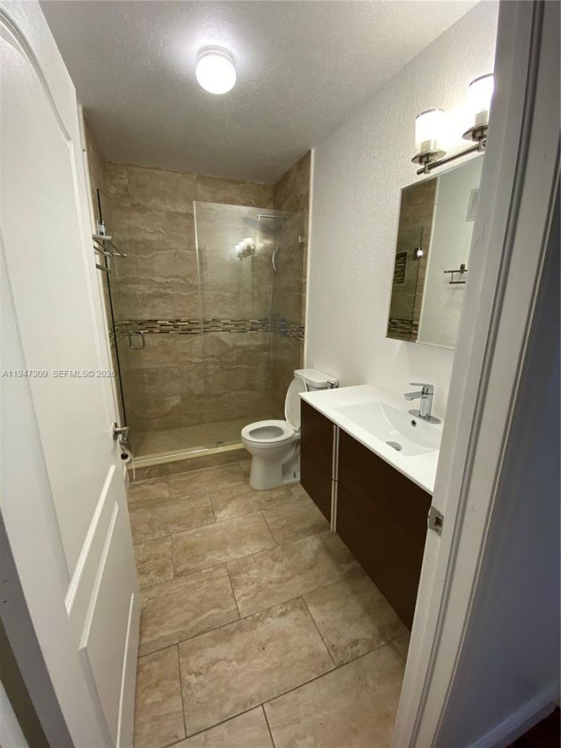 3503 W 76th St, Unit 4, Hialeah, FL 33018 Photo