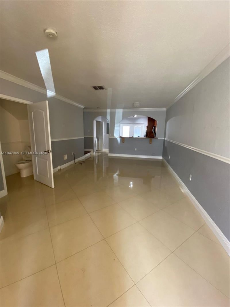 3503 W 76th St, Unit 4, Hialeah, FL 33018 Photo