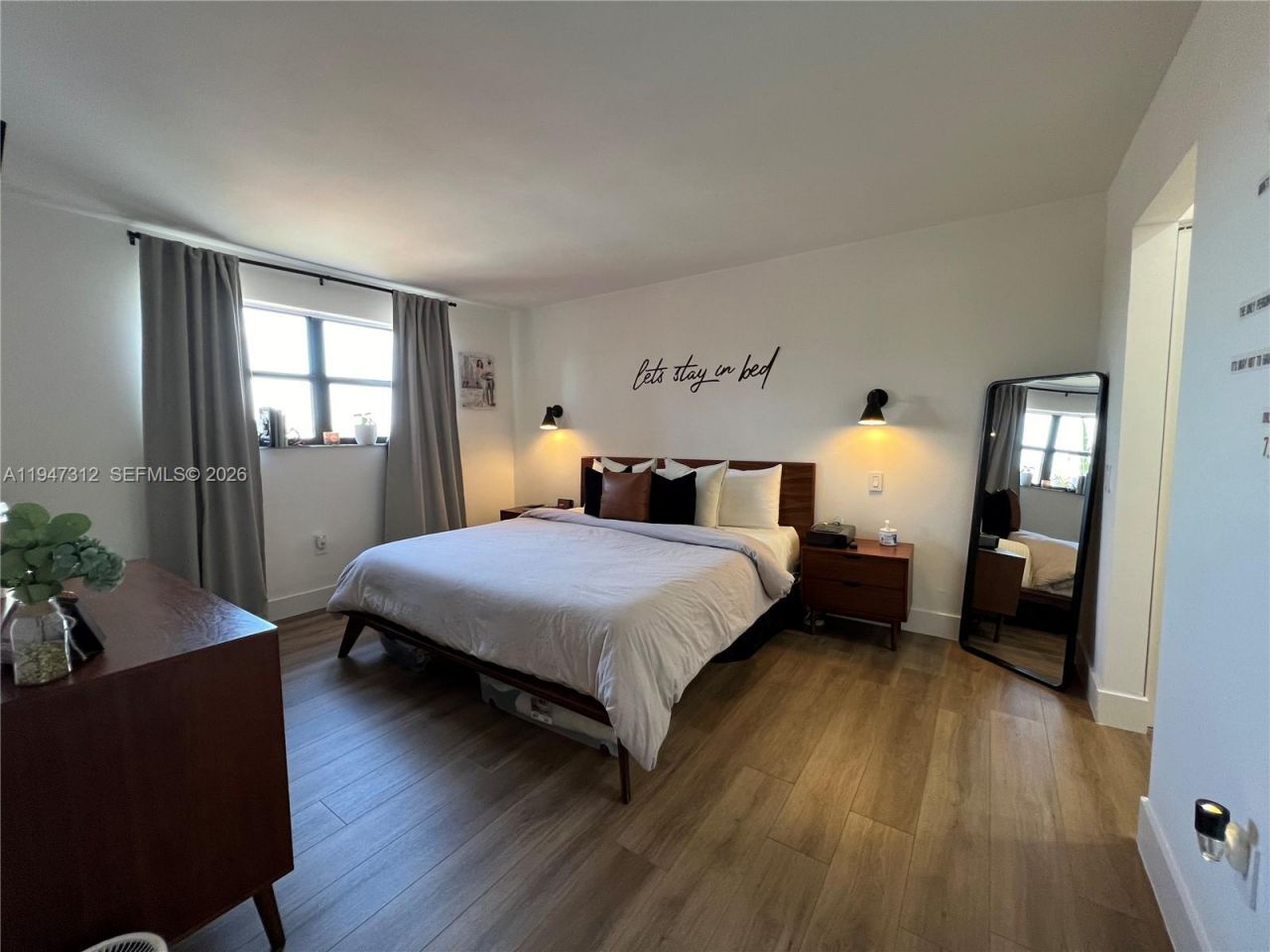 8425 NW 8th St, Unit 406, Miami, FL 33126 Photo