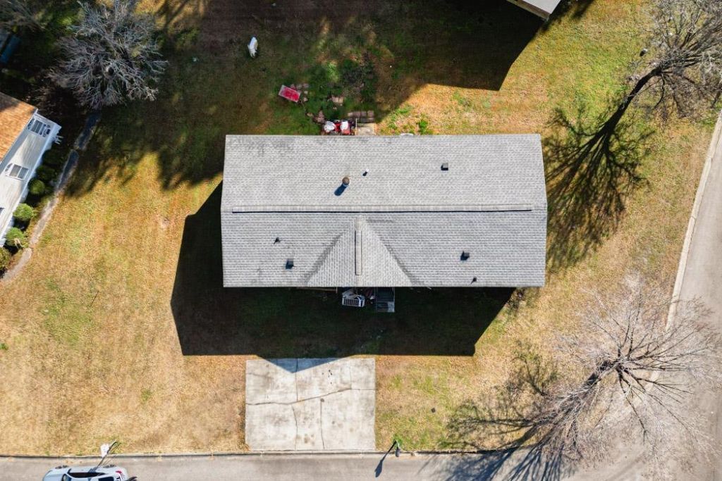 8670 Laurel Wood Dr. Photo 27