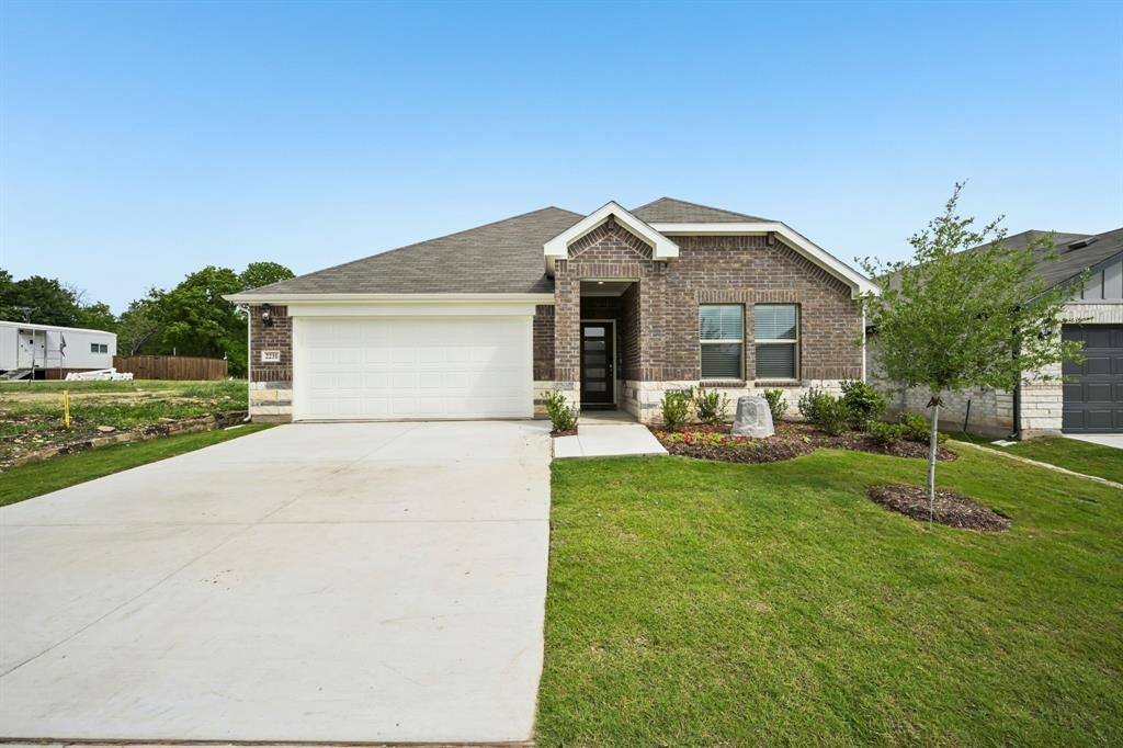2231 Rannoch Street, Sherman, TX 75092 Main Photo