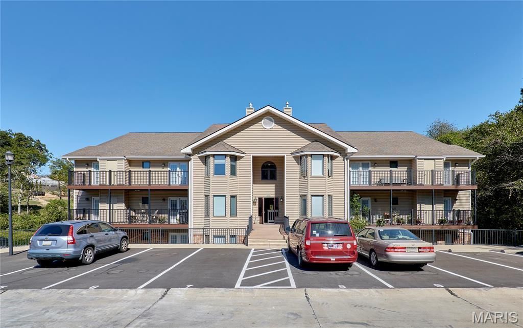 4501 Eli Drive, Unit K, Saint Louis, MO 63128 Main Photo