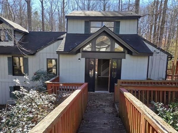 127 W Mountainside dr, Dawsonville, GA 30534