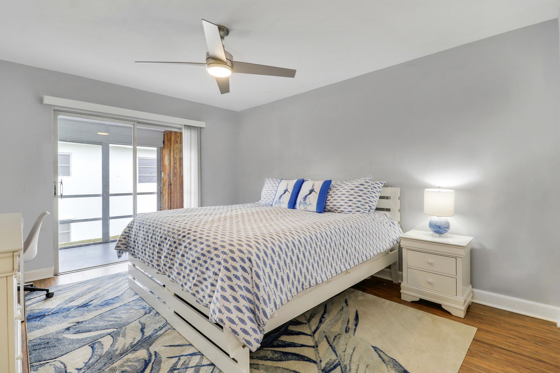 112 Yacht Club Drive, Unit 8, North Palm Beach, FL 33408 Photo