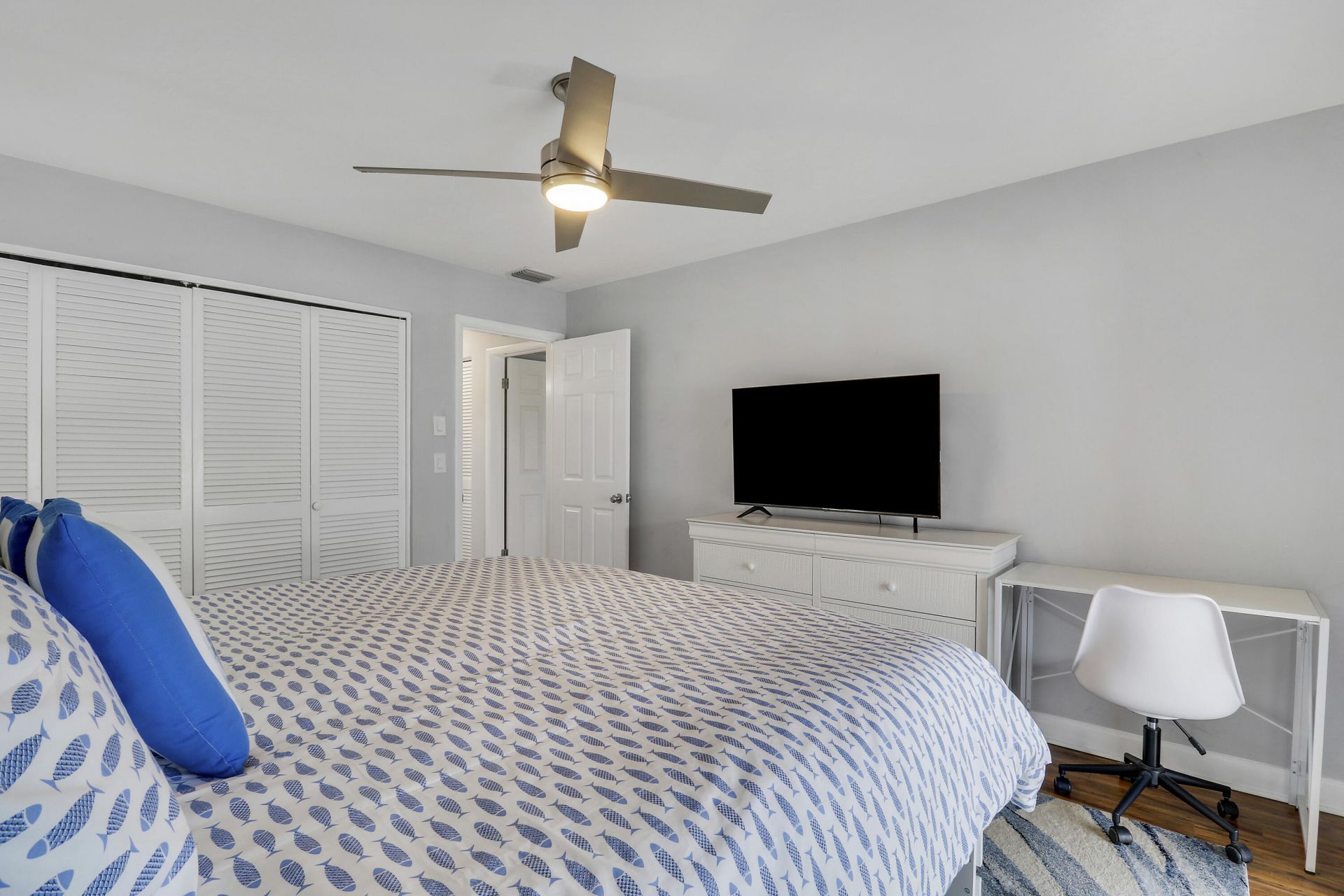 112 Yacht Club Drive, Unit 8, North Palm Beach, FL 33408 Photo