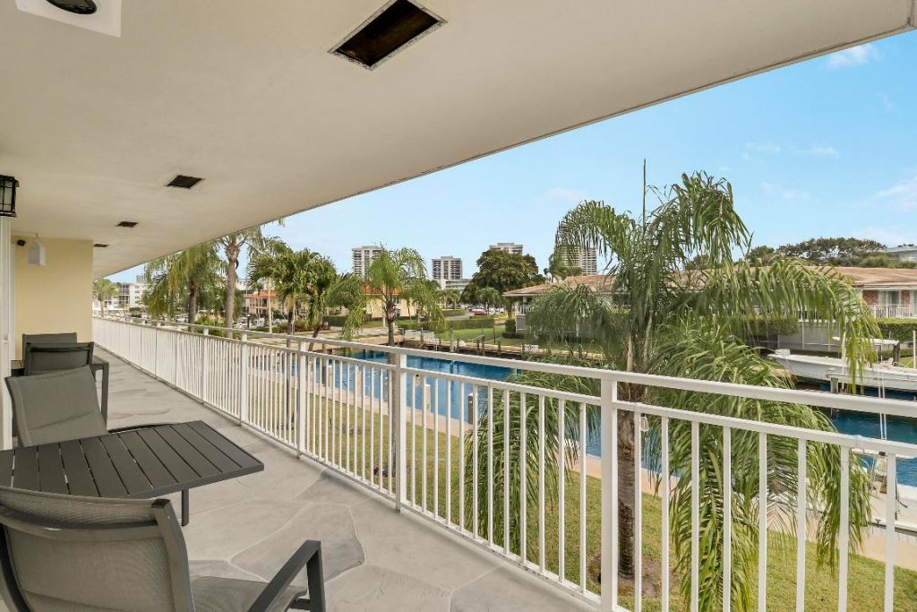 112 Yacht Club Drive, Unit 8, North Palm Beach, FL 33408 Photo