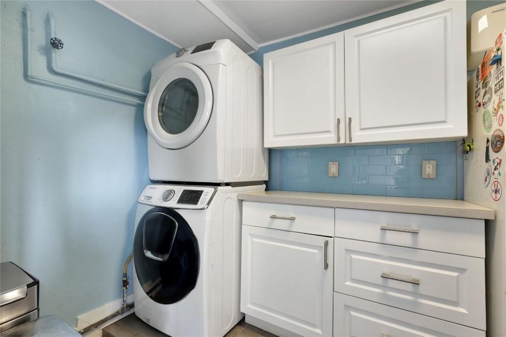 390 NE 10th Avenue, Fort Lauderdale, FL 33301 Photo