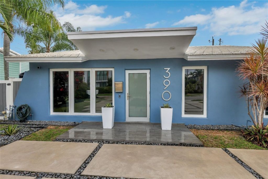 390 NE 10th Avenue, Fort Lauderdale, FL 33301 Photo
