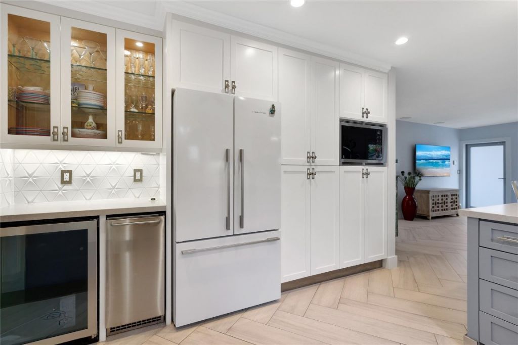 390 NE 10th Avenue, Fort Lauderdale, FL 33301 Photo