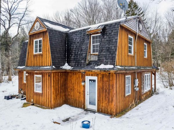 25 Laplante Road, Cavendish, VT 05142