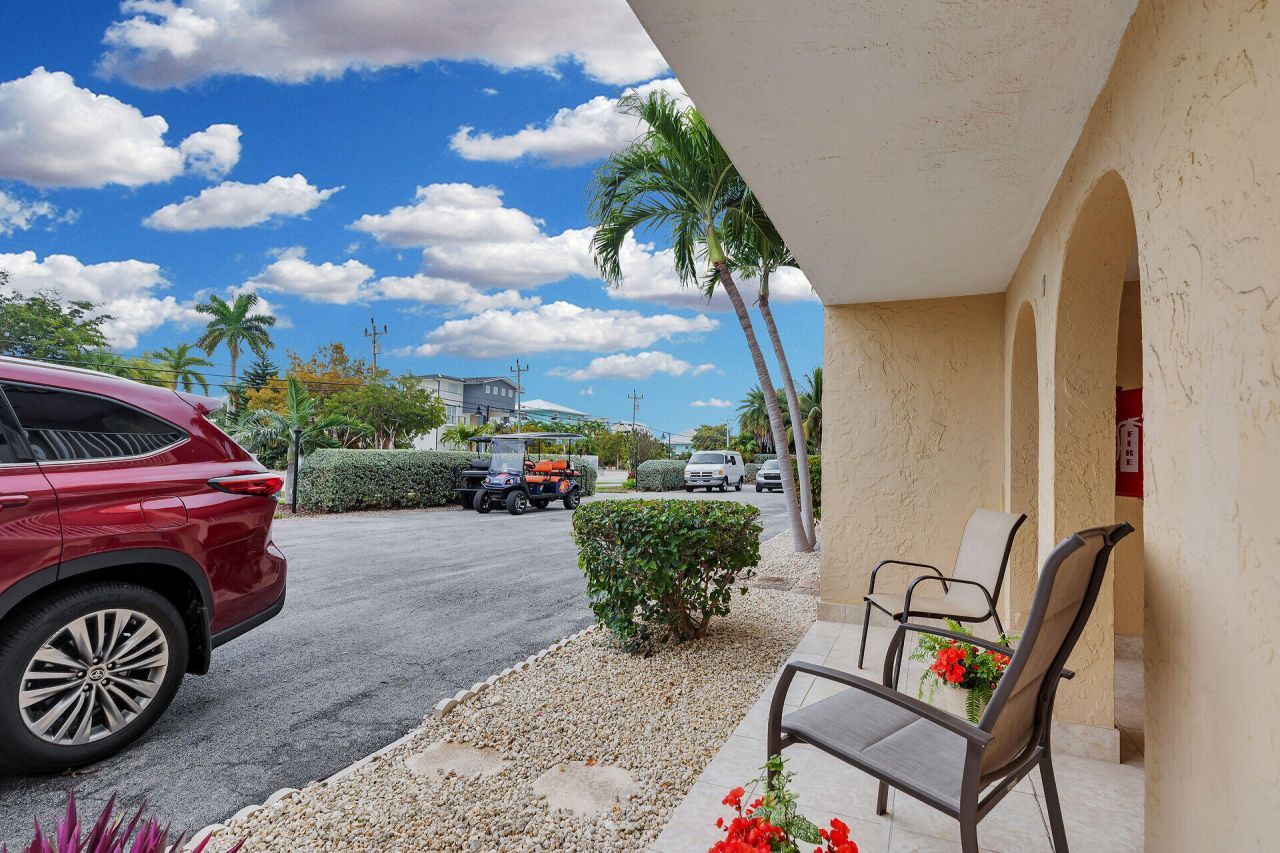 423 Sombrero Beach Road, Unit 9, Marathon, FL 33050 Photo