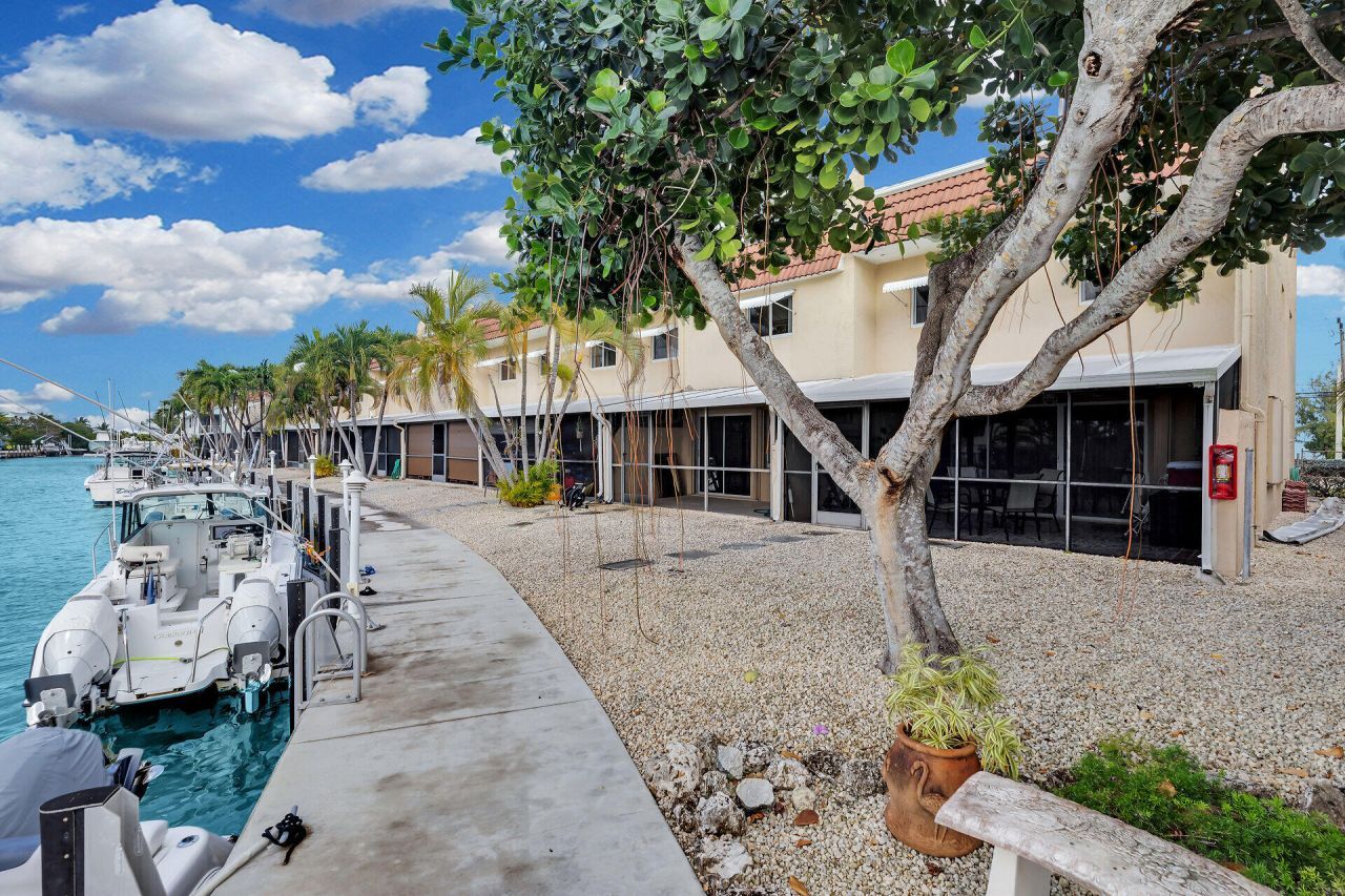 423 Sombrero Beach Road, Unit 9, Marathon, FL 33050 Photo