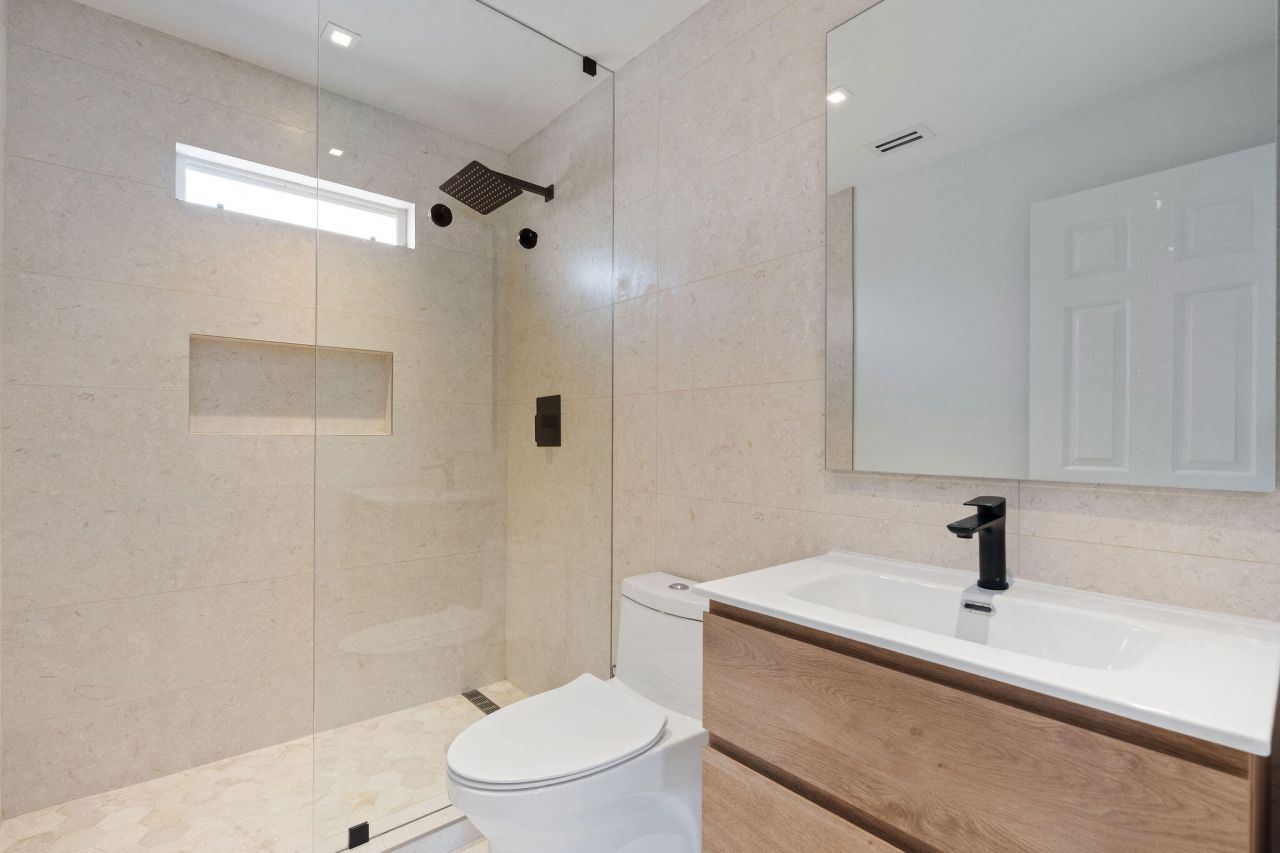 114 Harbor Drive, Tavernier, FL 33070 Photo