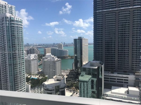 1050 Brickell Ave, Unit 3206, Miami, FL 33131