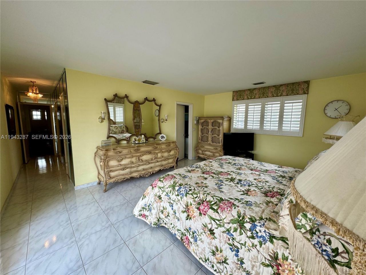 3440 NE 170th St , North Miami Beach, FL 33160 Photo