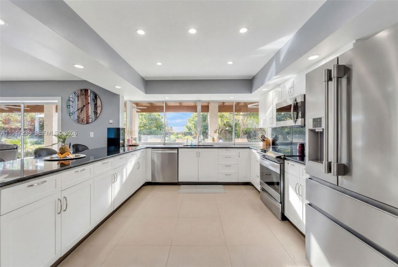 8200 SW 185th Ter, Cutler Bay, FL 33157 Photo