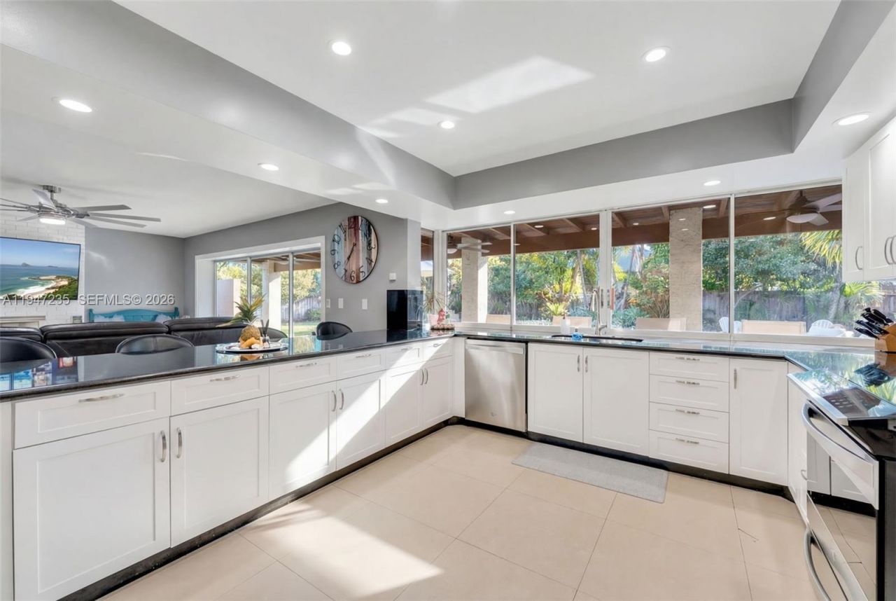 8200 SW 185th Ter, Cutler Bay, FL 33157 Photo