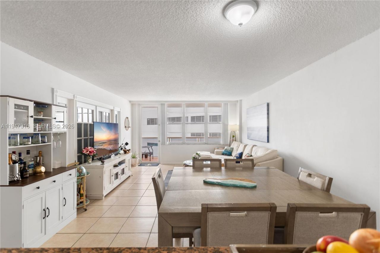 3725 S Ocean Dr , Unit 1117, Hollywood, FL 33019 Photo