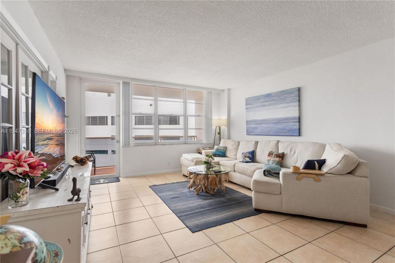 3725 S Ocean Dr , Unit 1117, Hollywood, FL 33019 Photo