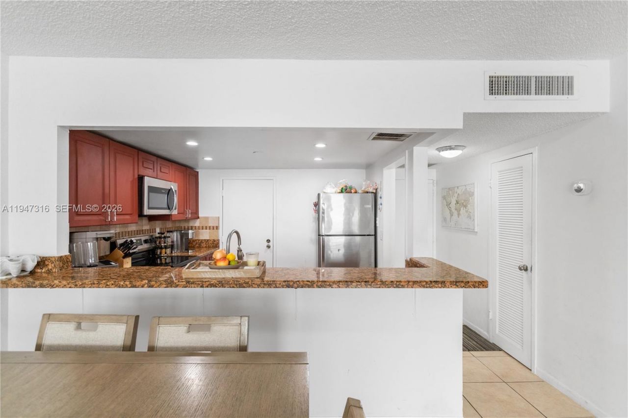 3725 S Ocean Dr , Unit 1117, Hollywood, FL 33019 Photo