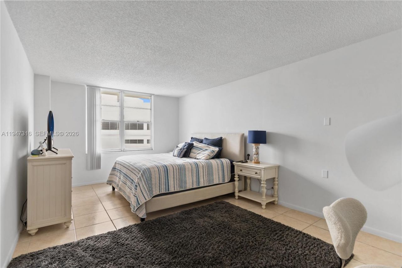 3725 S Ocean Dr , Unit 1117, Hollywood, FL 33019 Photo