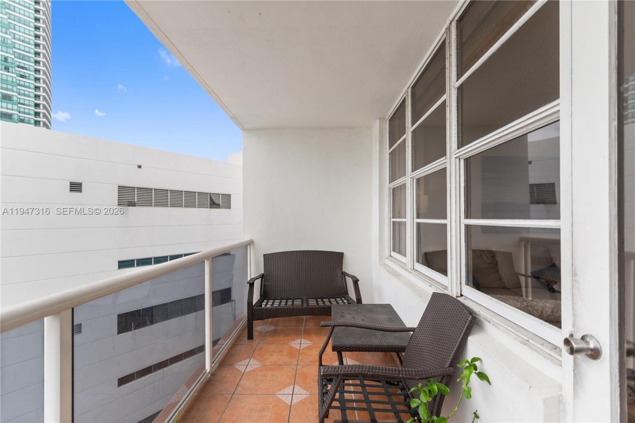 3725 S Ocean Dr , Unit 1117, Hollywood, FL 33019 Photo