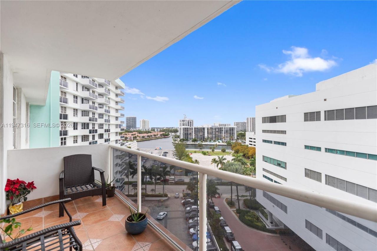 3725 S Ocean Dr , Unit 1117, Hollywood, FL 33019 Photo