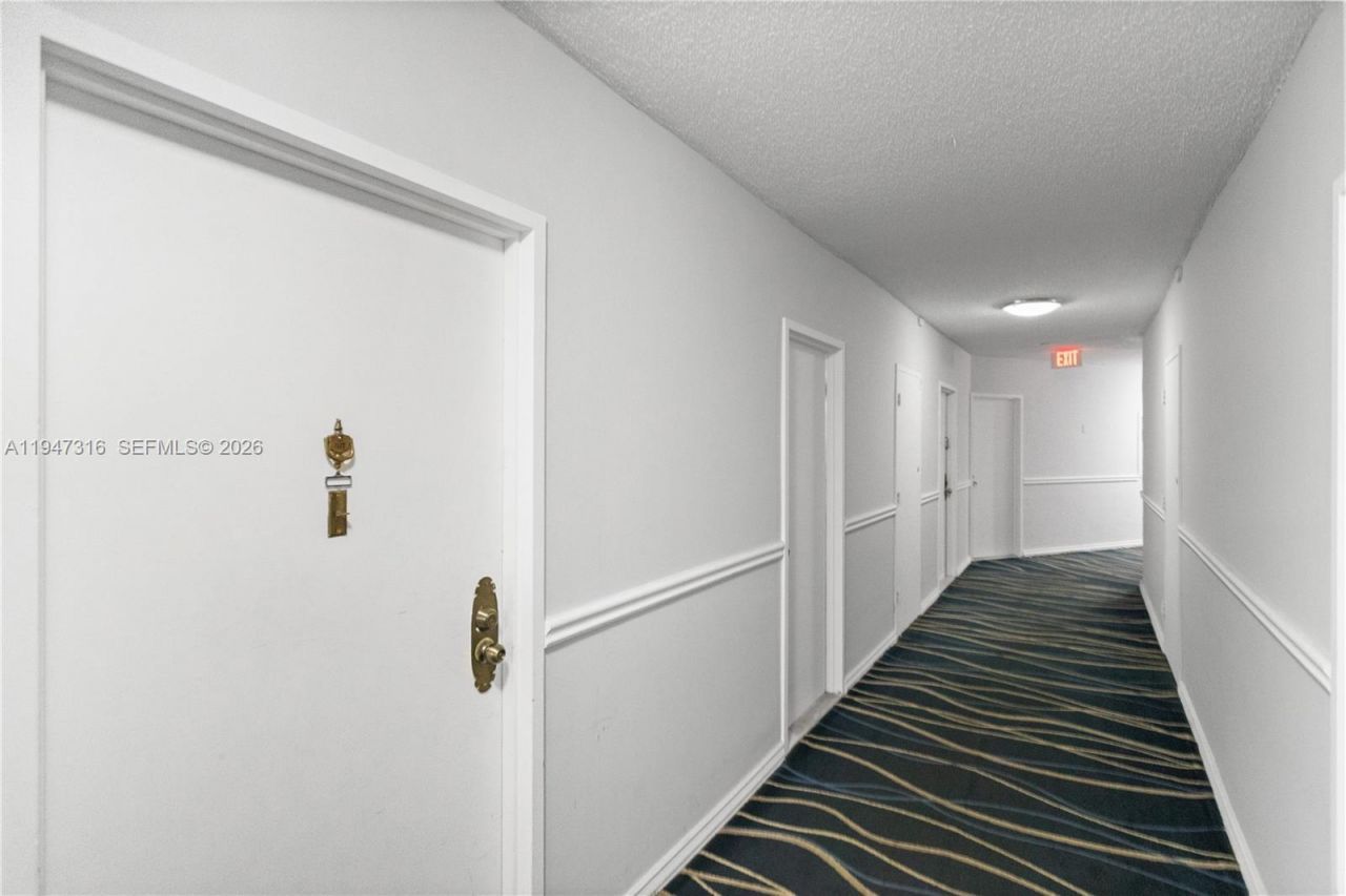 3725 S Ocean Dr , Unit 1117, Hollywood, FL 33019 Photo