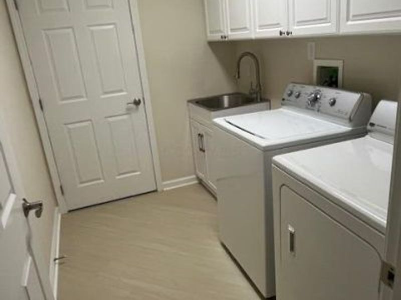 605 Turning Leaf Lane, Heath, OH 43056 Photo 23