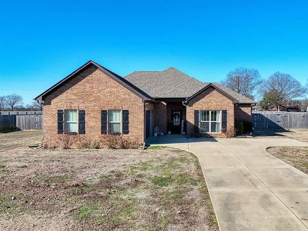 167 Sedona Drive, Dyersburg, TN 38024