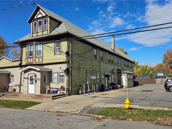 26 Milnor Avenue, Buffalo, NY 14218