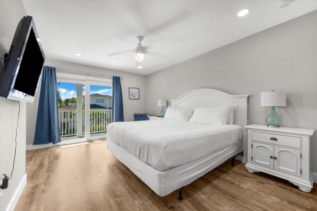 355 Calle Miramar, Sarasota, FL 34242 Photo