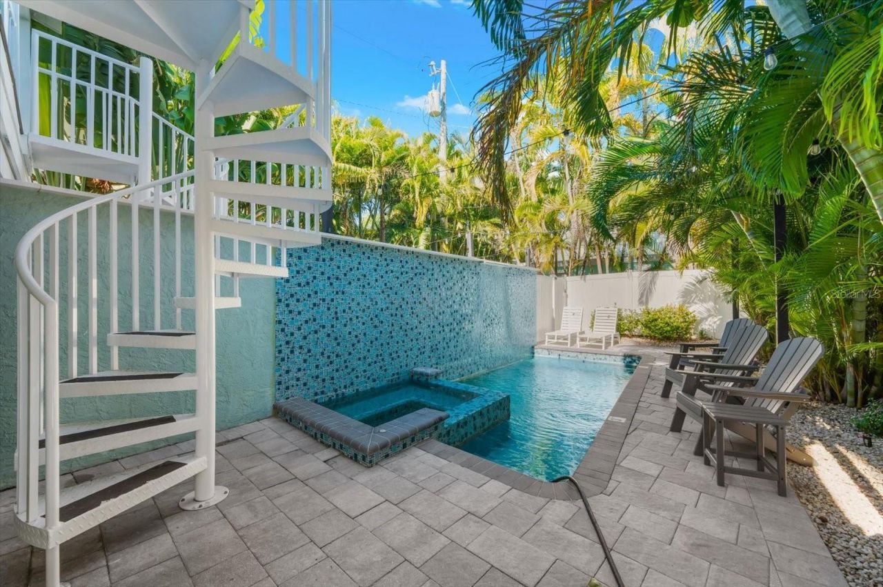 355 Calle Miramar, Sarasota, FL 34242 Photo