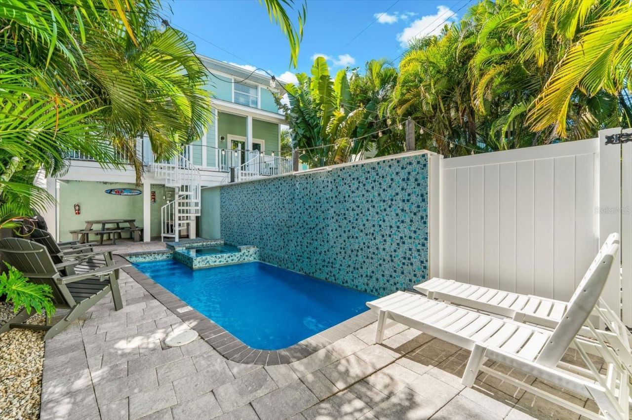 355 Calle Miramar, Sarasota, FL 34242 Photo