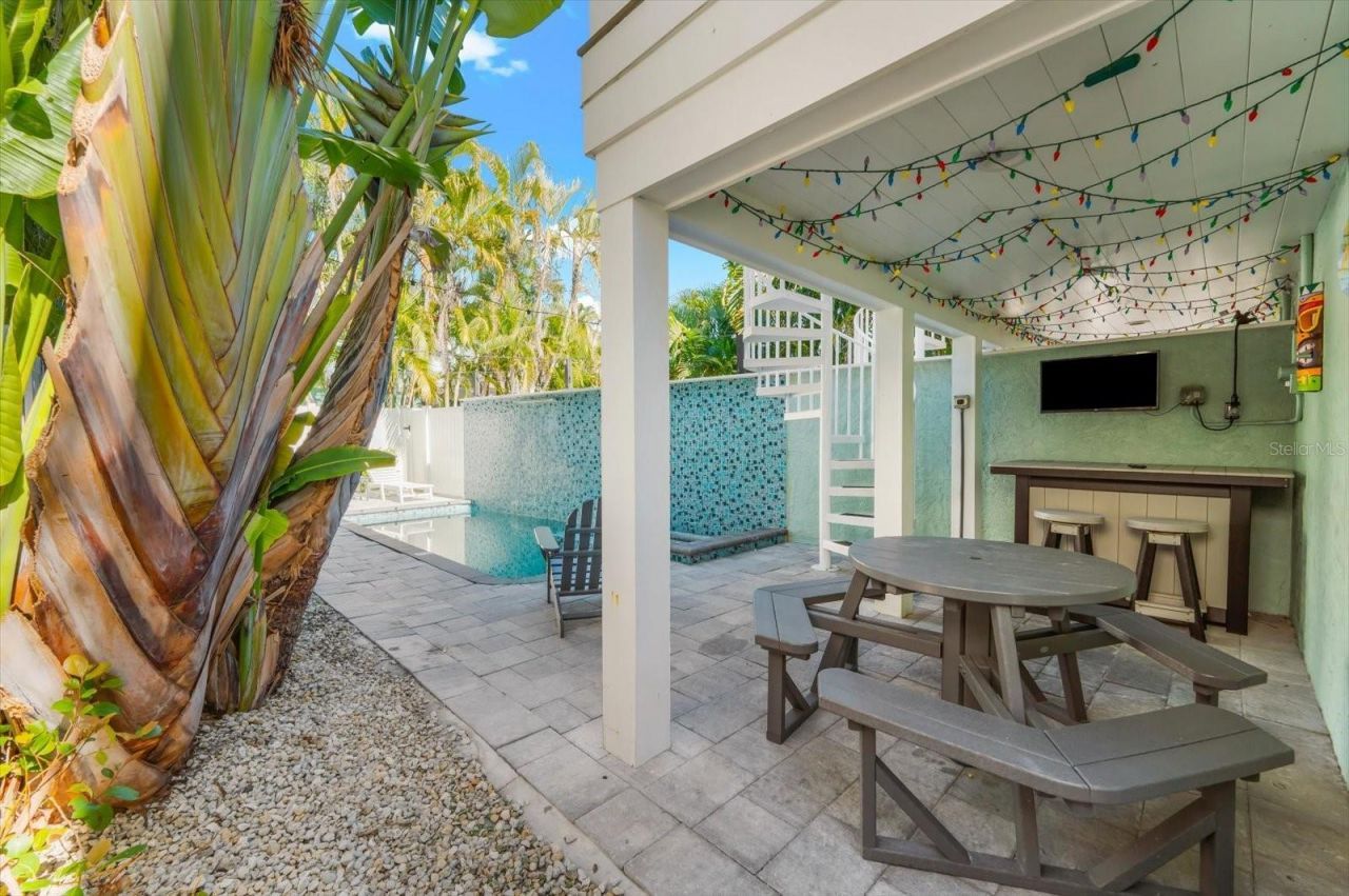 355 Calle Miramar, Sarasota, FL 34242 Photo