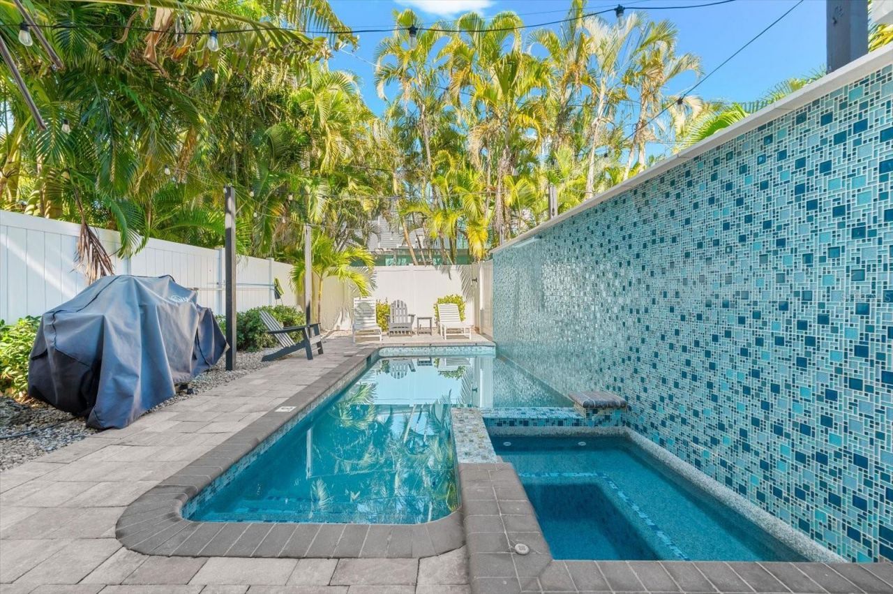 355 Calle Miramar, Sarasota, FL 34242 Photo