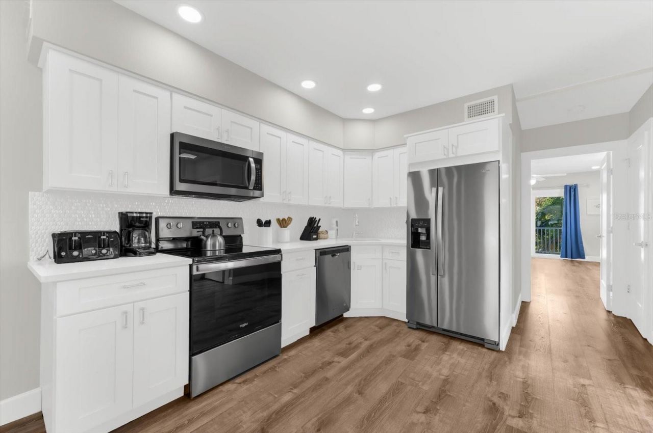 355 Calle Miramar, Sarasota, FL 34242 Photo