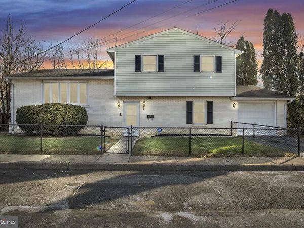 600 RIDGE STREET, STEELTON, PA 17113