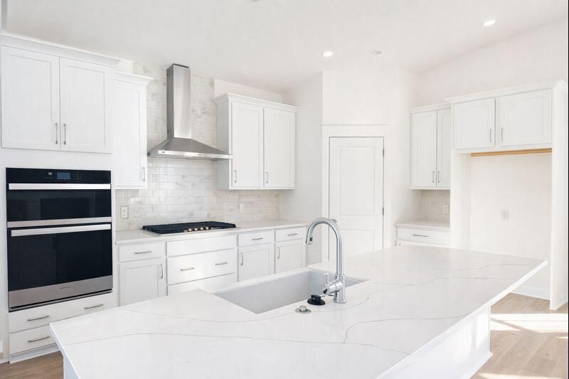 3166 Vanessa Lynne Lane Photo 4