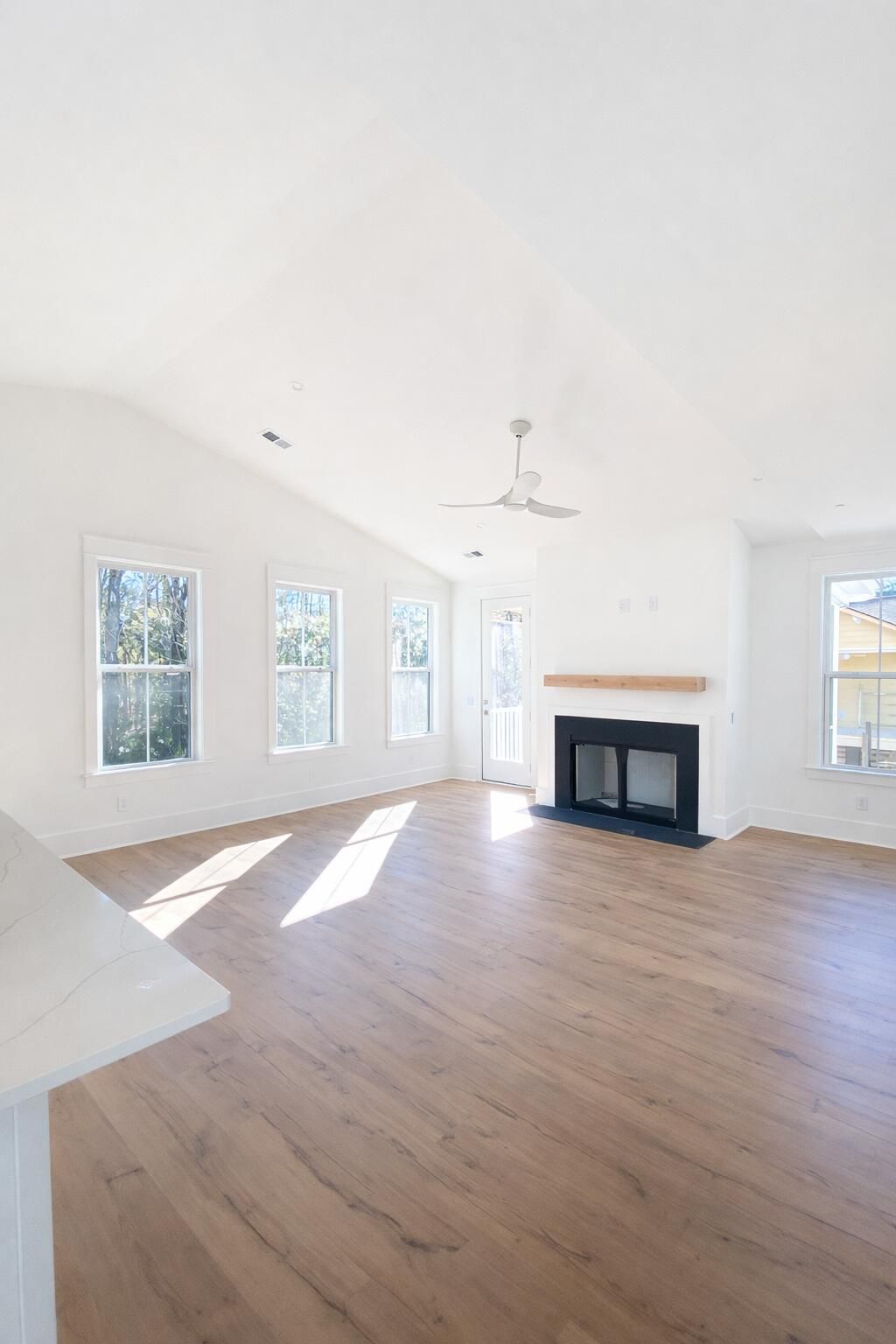 3166 Vanessa Lynne Lane Photo 5