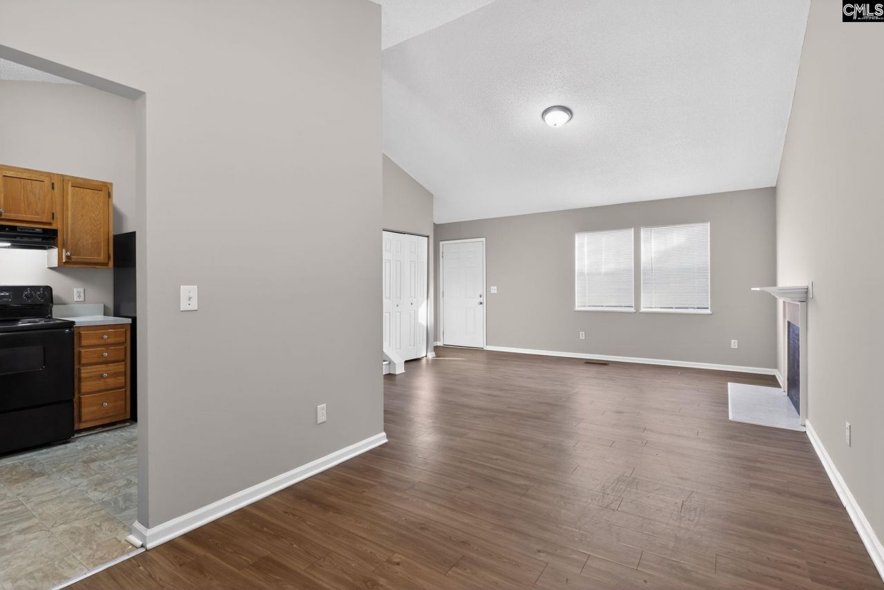 23 Lowescroft Circle Photo 14