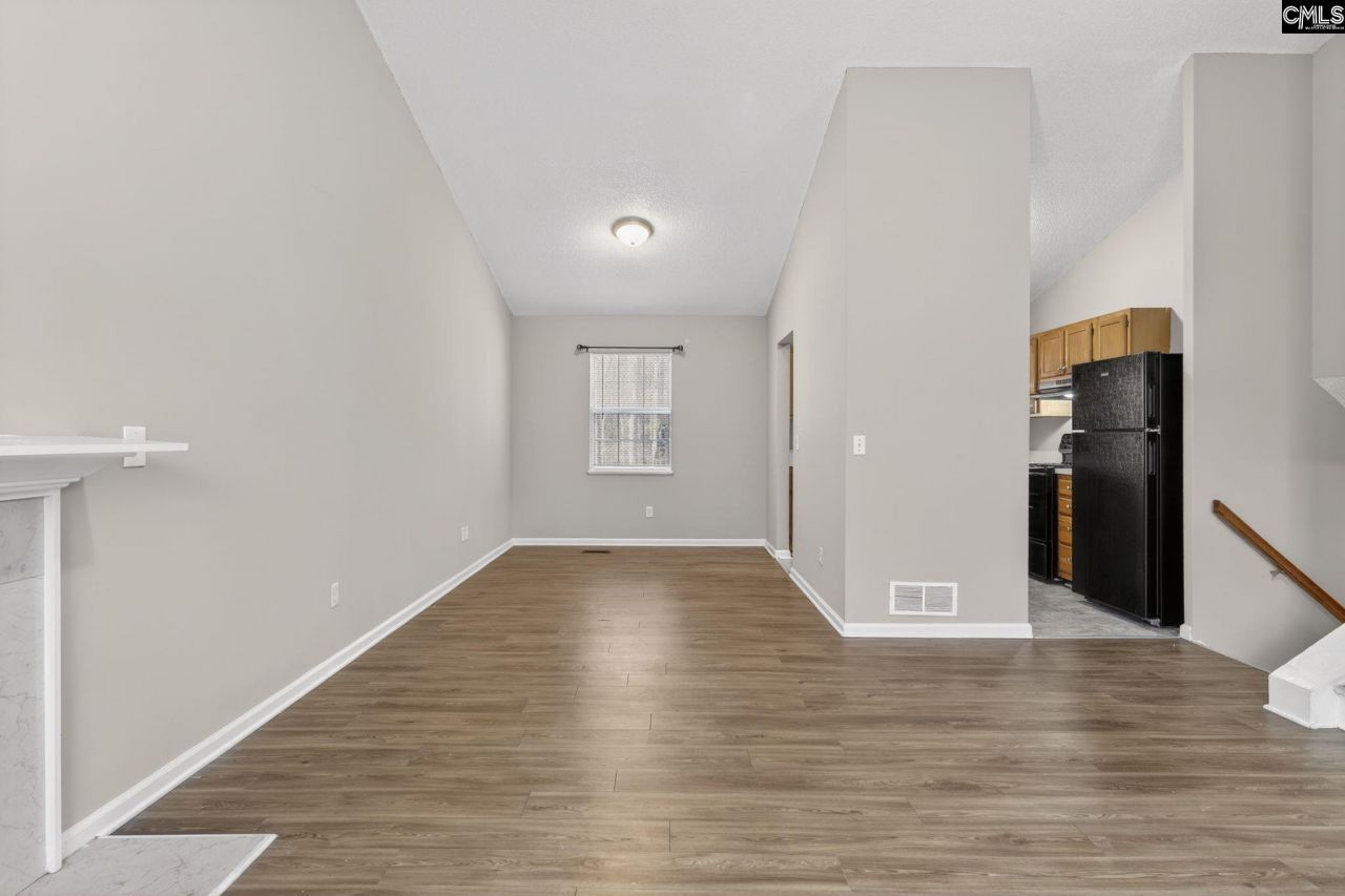 23 Lowescroft Circle Photo 19