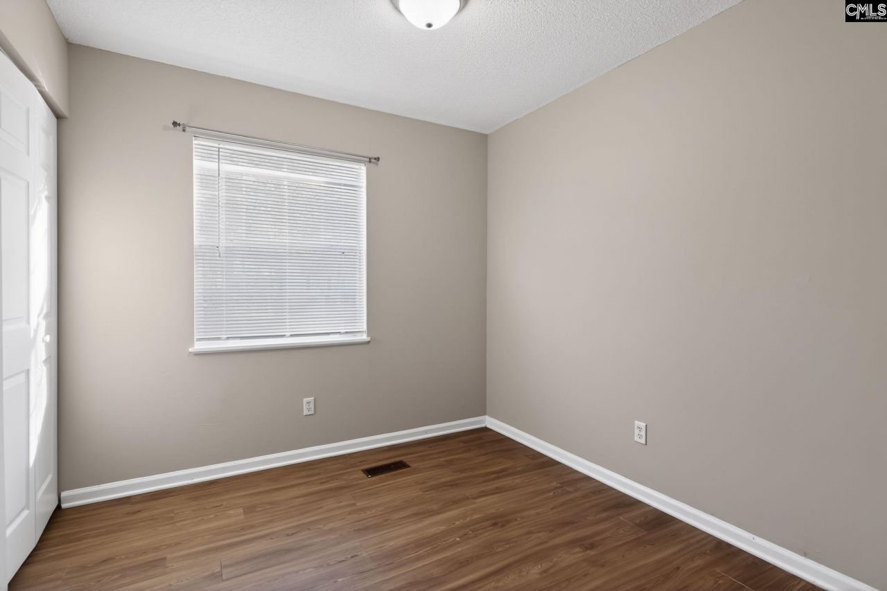 23 Lowescroft Circle Photo 20